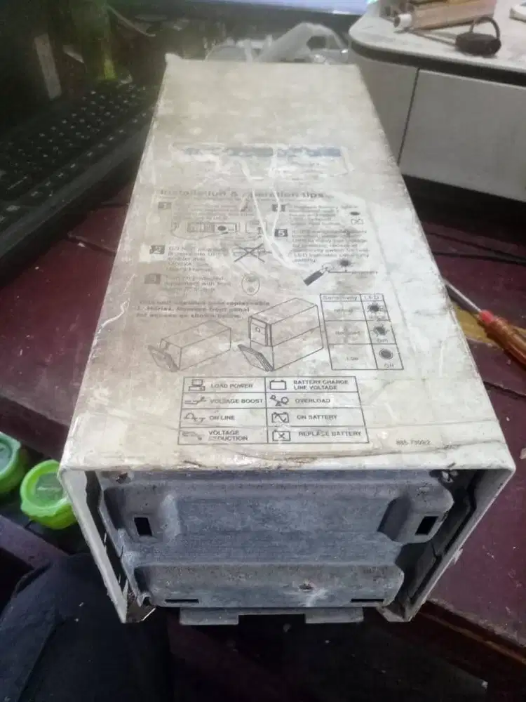 UPS Ex. Kantor Normal (Tanpa baterai) dijual seadanya