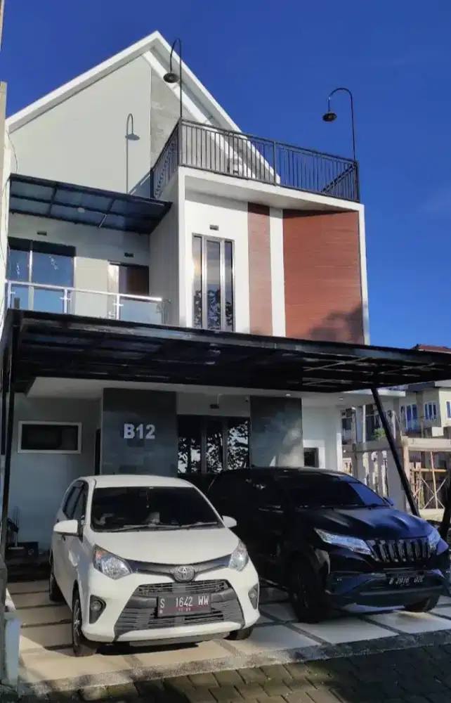 RUMAH MEWAH ORO OMBO ALUN2 BATU