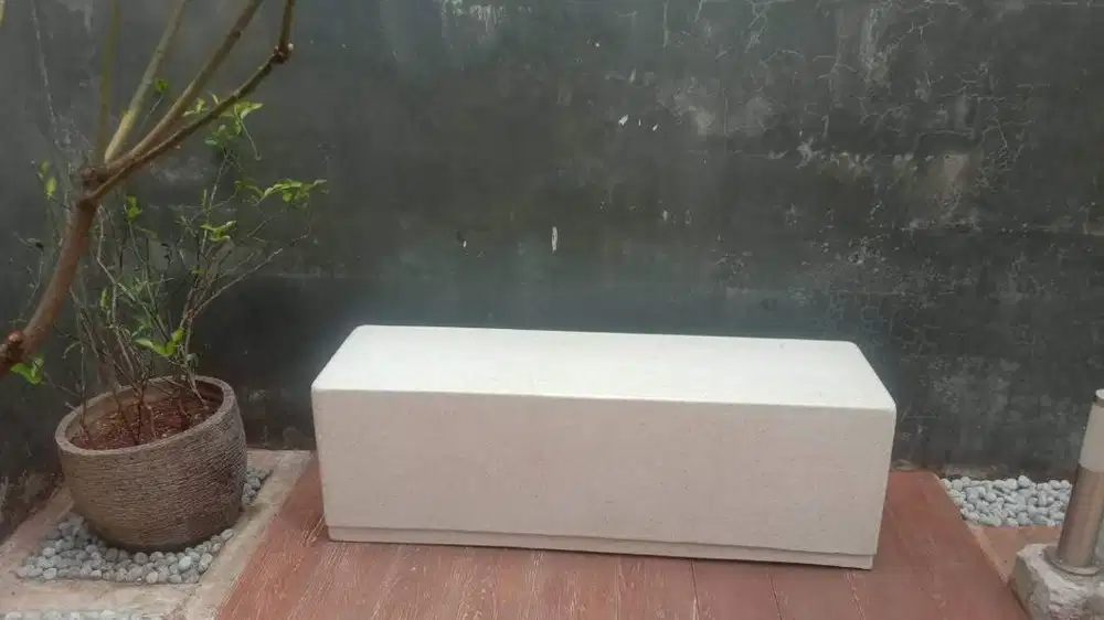 bangku taman teraso tipe balok panjang