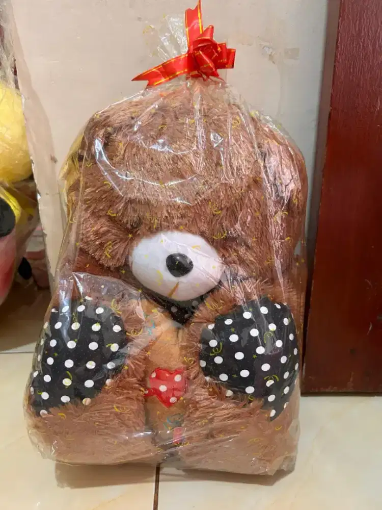 Di jual boneka beruang baru ga pernah pakai