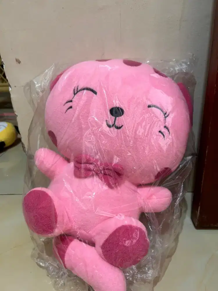 Di jual boneka kucing tidak pernah pakai sama sekali