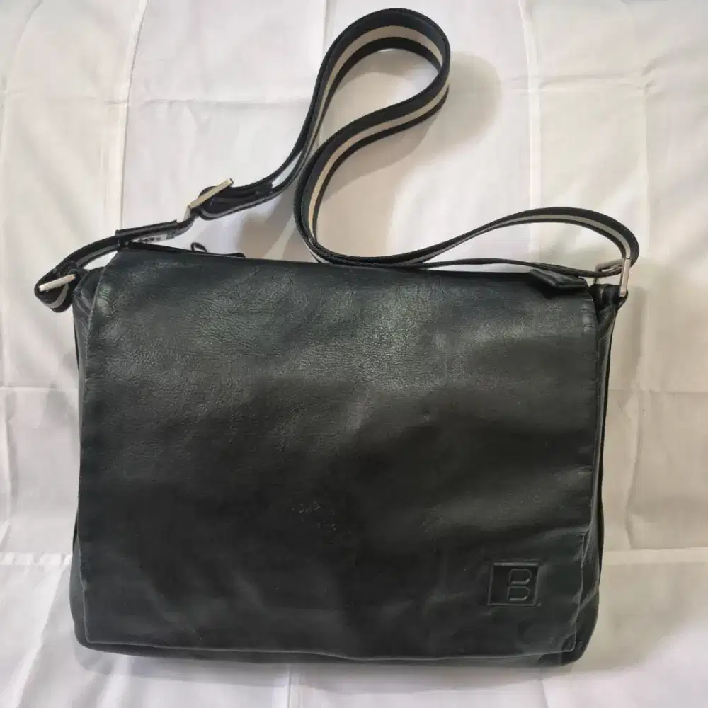Tas Selempang Bally Vintage