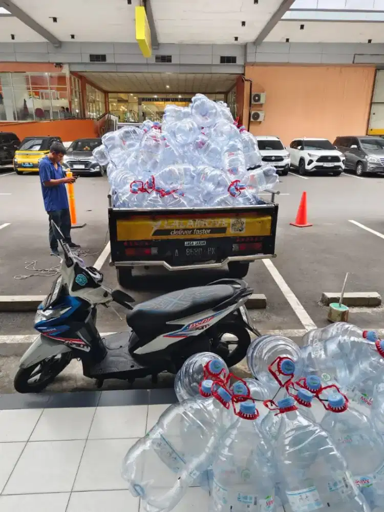 Galon  bekas Le mineral