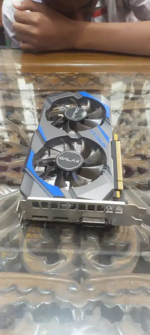 GTX 1050 ti 4 GB DDR 5