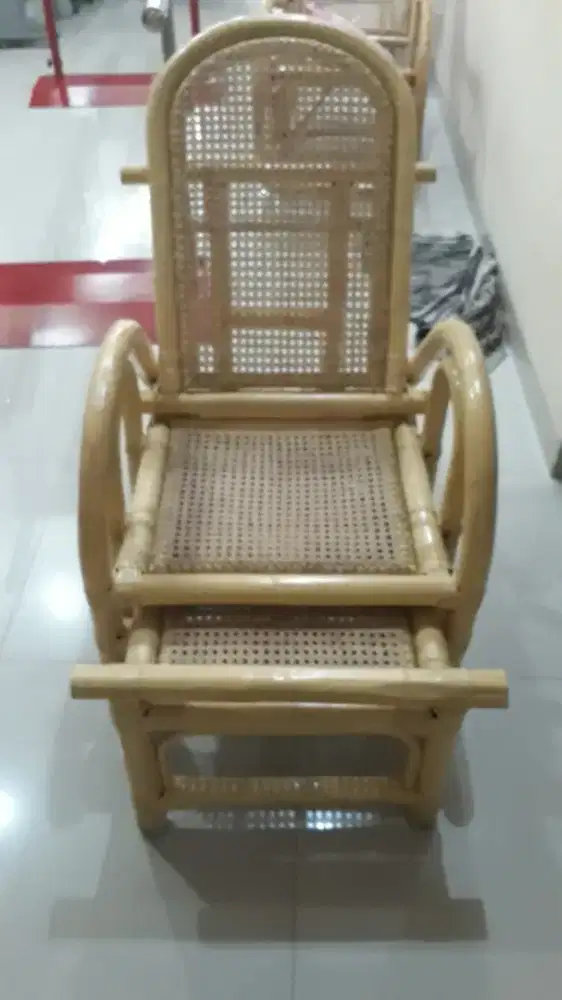 Dijual kursi santai bahan rotan bisa cek deskripsi