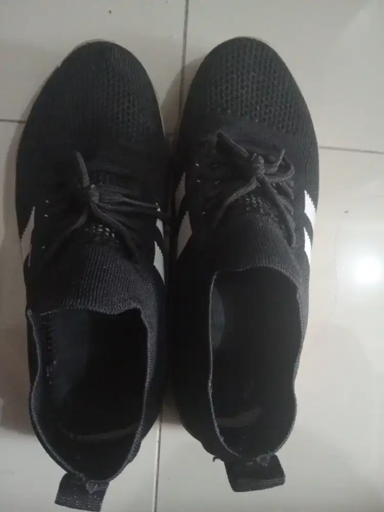 Sepatu Merk Laviola