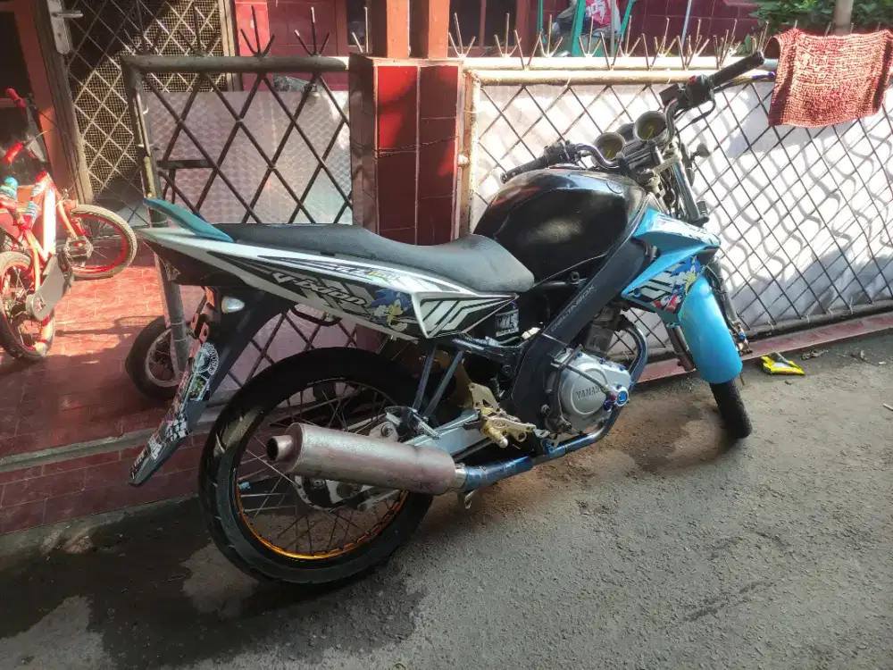 Jual butuh Yamaha Vixion 2012