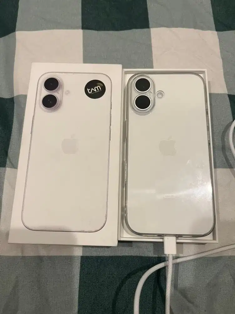 Iphone 16 256 gb garansi ibox