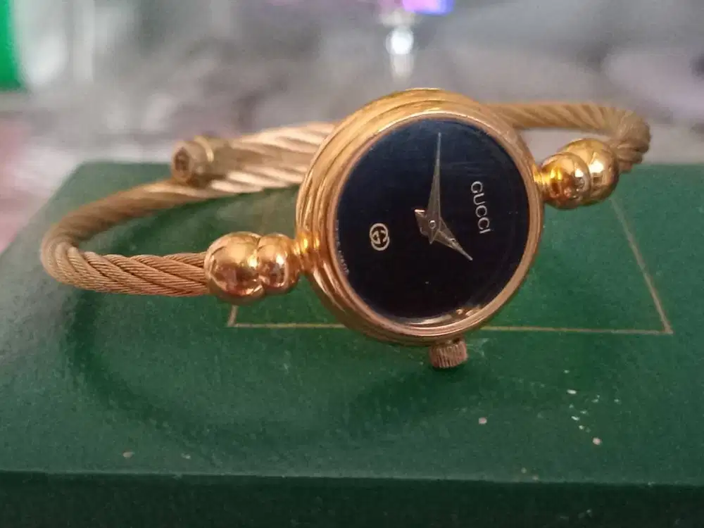 Dijual Murah Jam Tangan Wanita, Gucci. Original Gold Plated. Open Nego