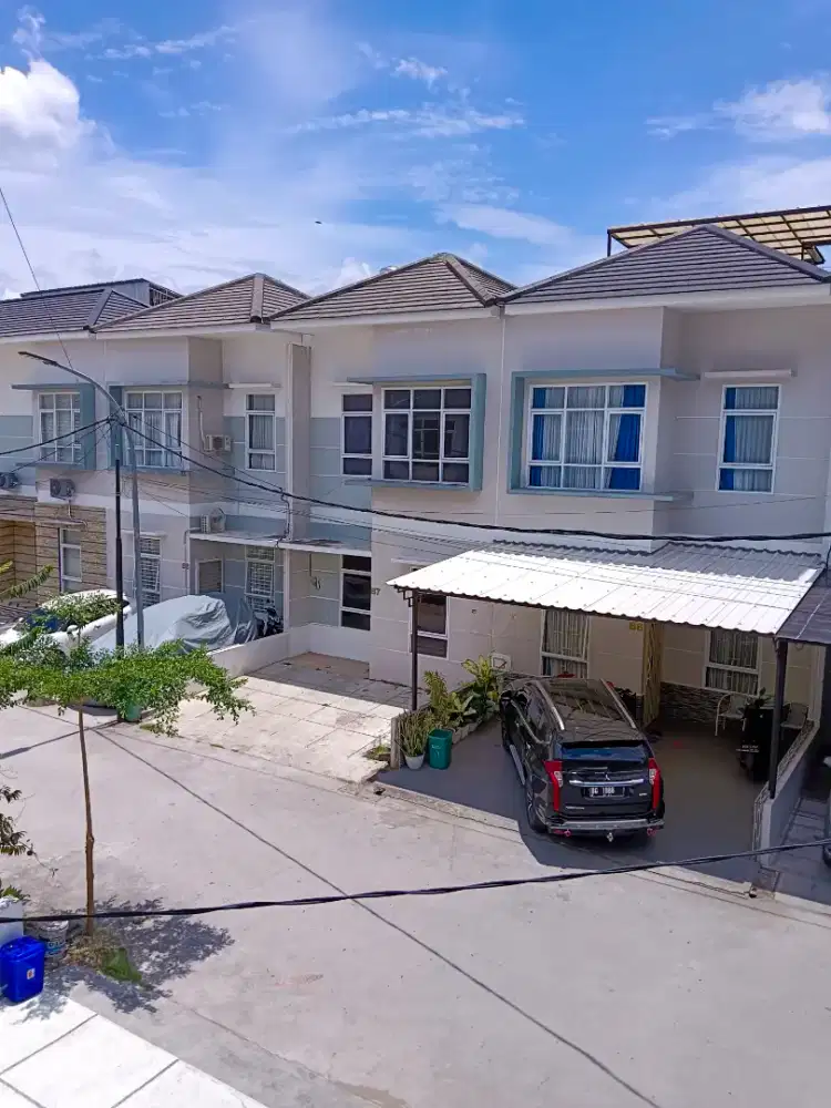 DISEWAKAN Town House Minimalis 100% baru