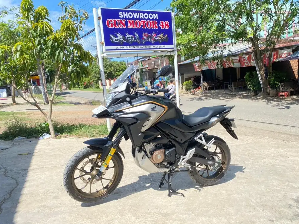 Di jual honda CB150X tahun 2024