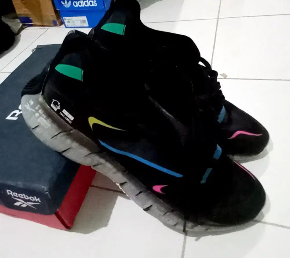 Sepatu casual sepatu cewe sepatu onitsuka sepatu santai sepatu sekolah