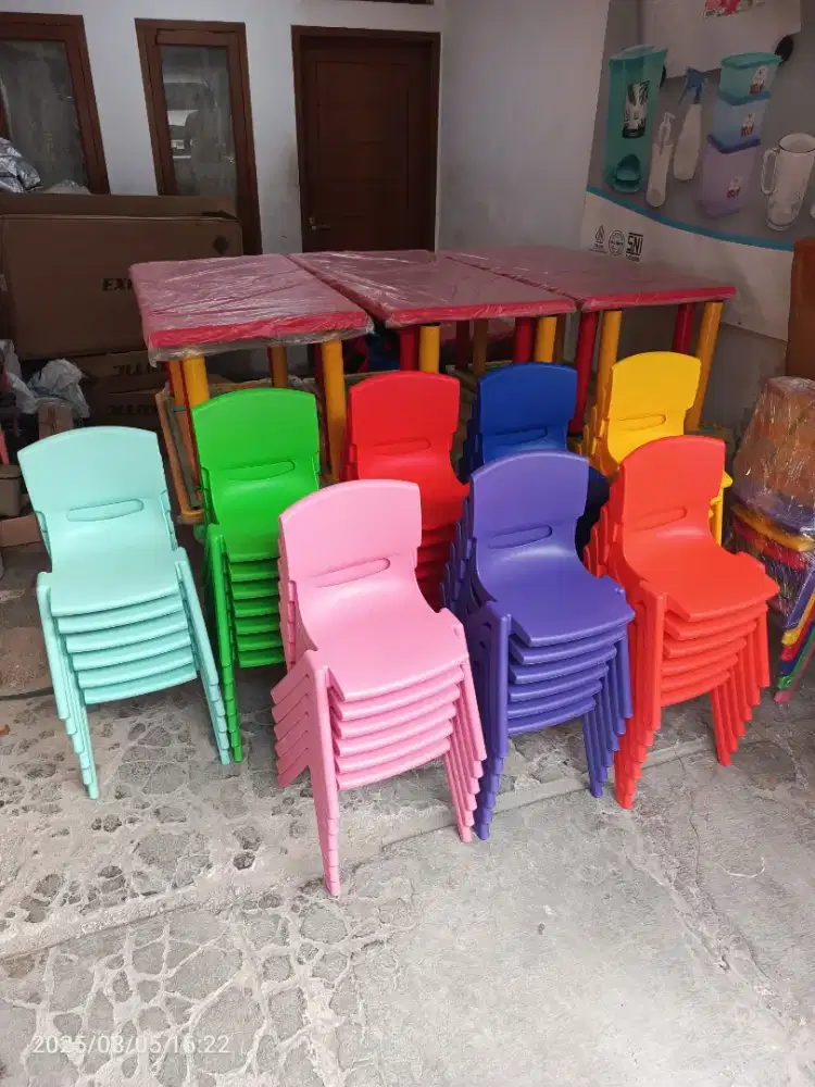 Kursi anak bahan PREMIUM untuk TK PAUD The Arthur Mondoware