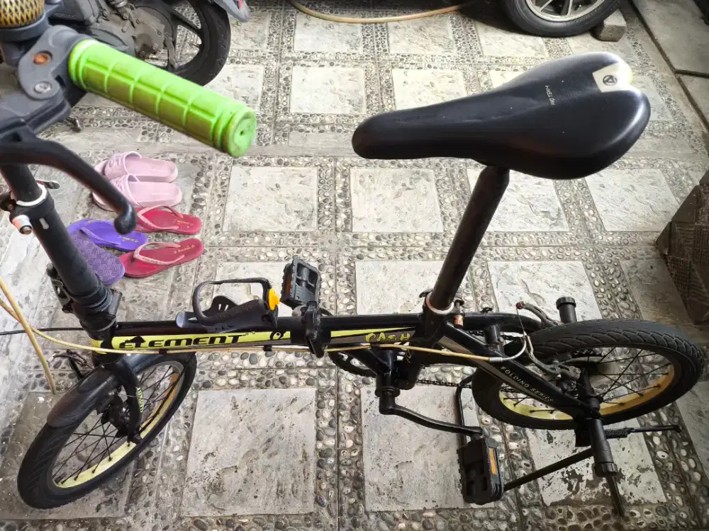 Sepeda lipat 16 inch 7 speed siap gowes sabtu dan minggu