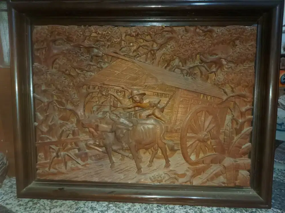 Ukiran antik kayu jati