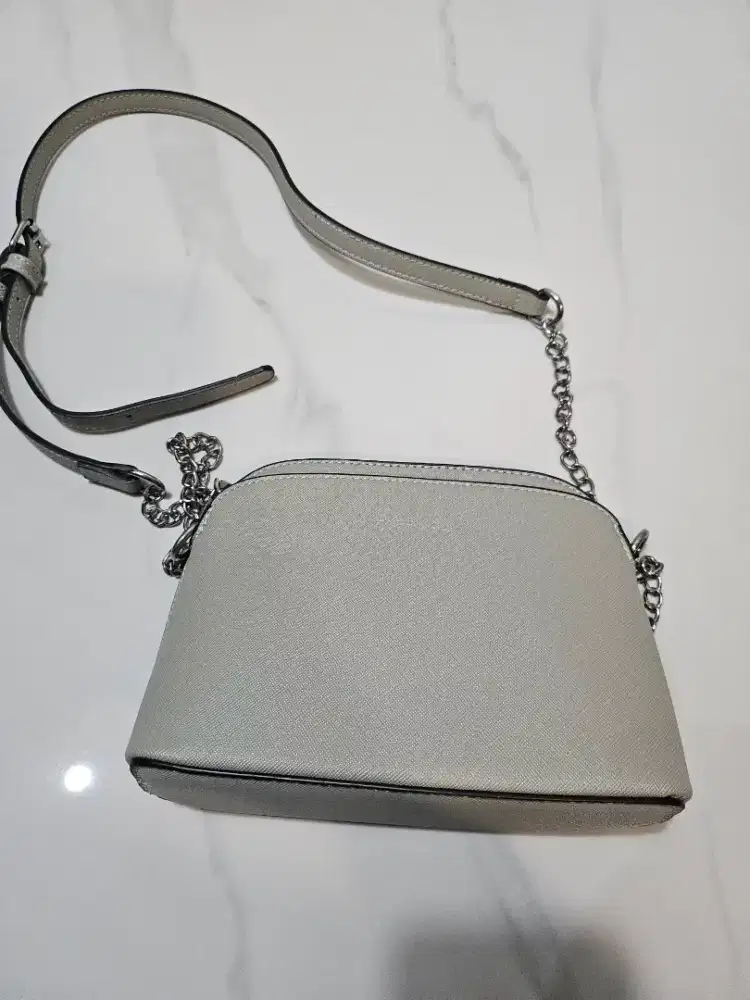 Tas kondangan bostanten