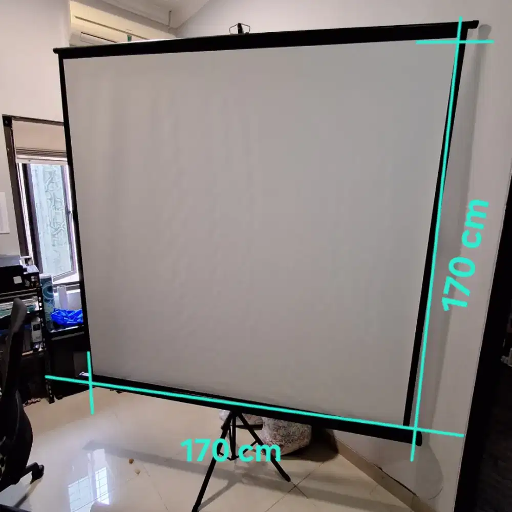 Layar Proyektor Brand Perfecto Tripod Portable Projector Screen