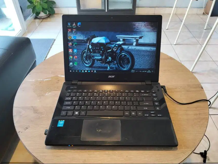 Laptop berminus Acer Aspire E5 471 Core i3 RAM 4GB DDR3L HDD 500GB