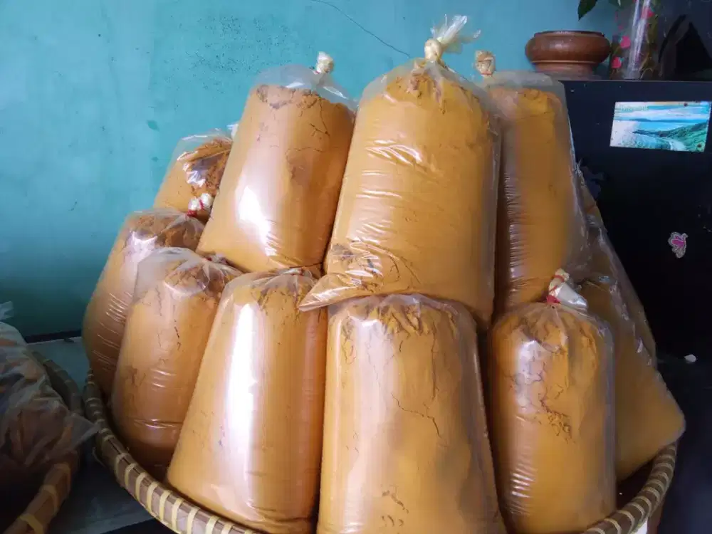 Bubuk temulawak dan kencur