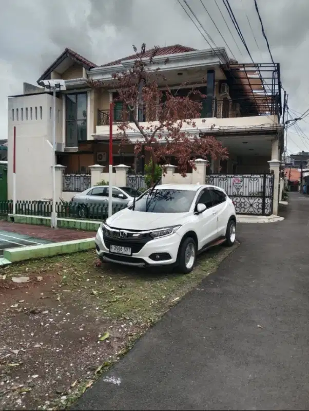 murah rumah dijual di Tebet Barat, Jln 2 mobil
