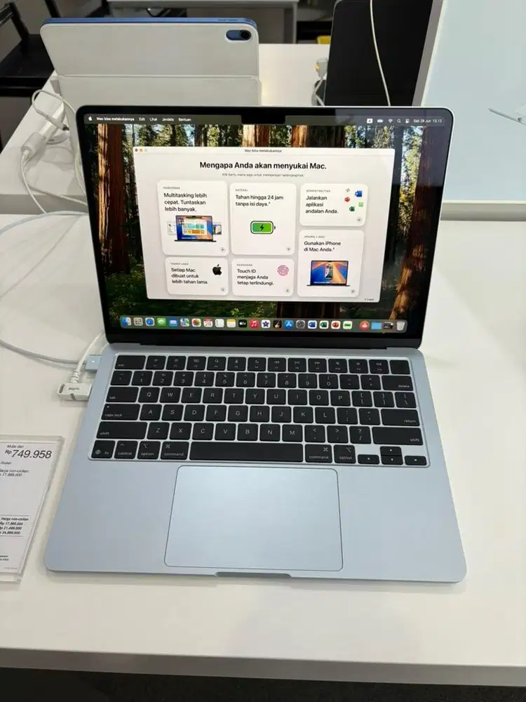 New MacBook Air 13inc m4 16/256gb
