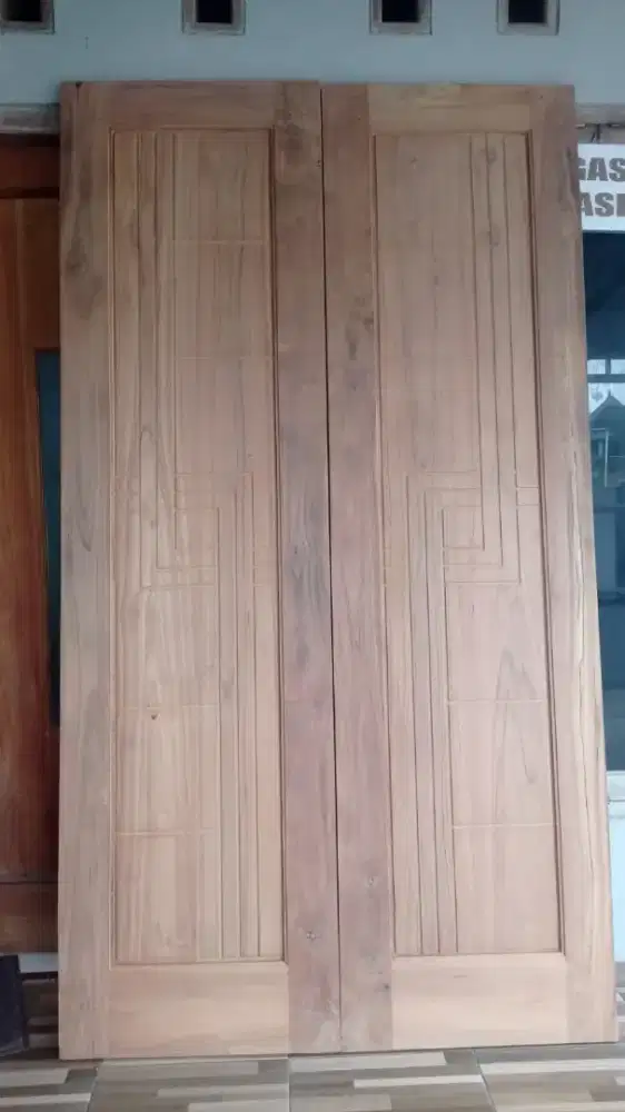 Jual pintu kusen daun jendela daun pintu