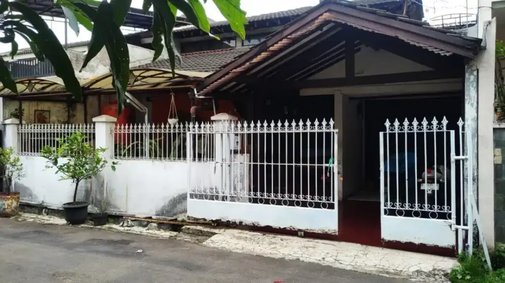 RUMAH LAMA LAYAK HUNI STRATEGIS LINGKUNGAN TENANG KOPO PERMAI BANDUNG