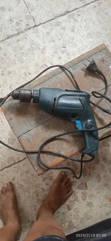 Dijual murah bor 13 mm bekas tidak hidup merk tidak ada tulisan