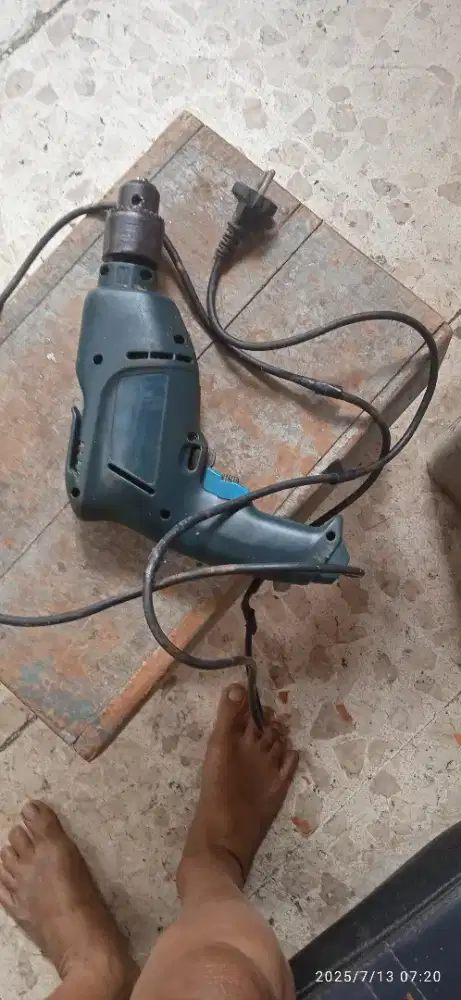 Dijual murah bor 13 mm tidak hidup merk tidak ada tulisan