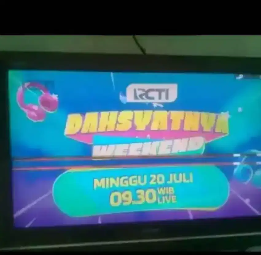 LCD SHARP AQUOS 32 INCI ANALOG PLUS STB MINUS GARIS