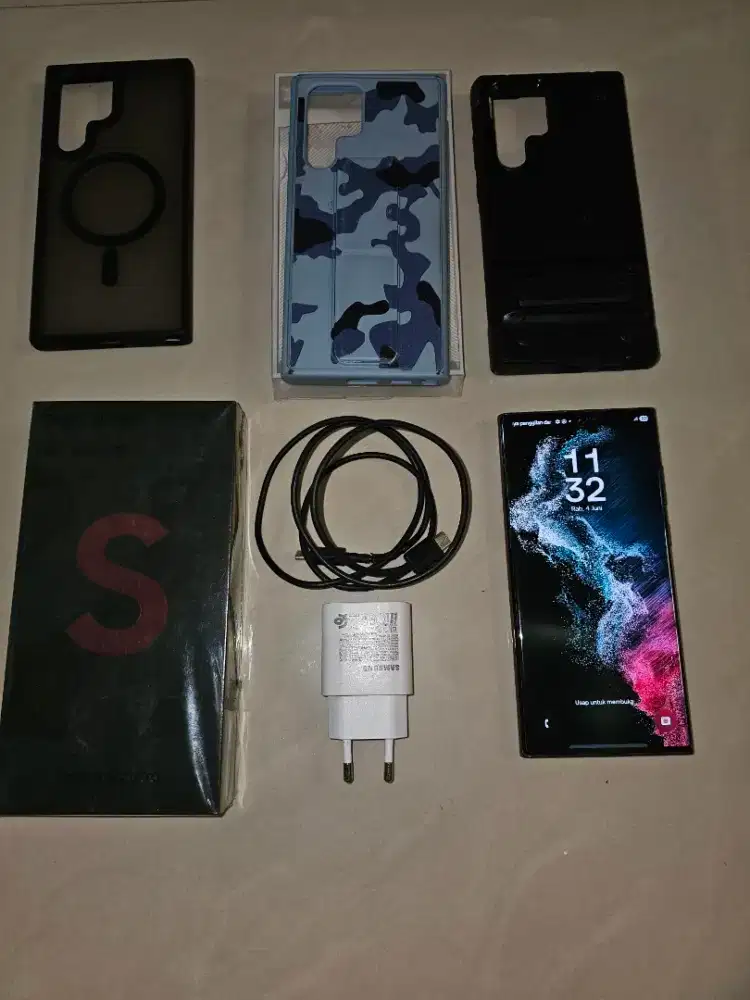 Hp Samsung S22 Ultra 12/256 Red Burgundy ex SEIN