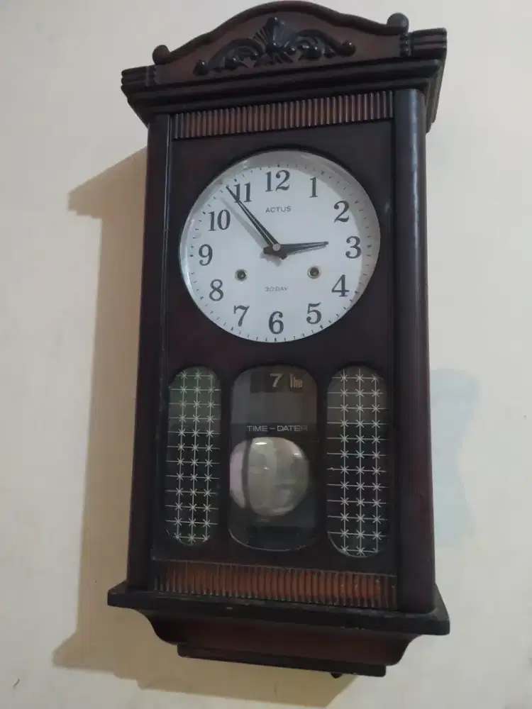 Jam Dinding Dingdong kuno/antik