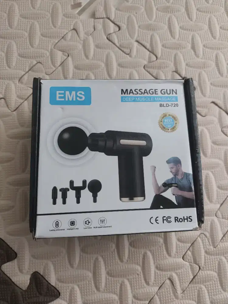 Alat pijat praktis, bonus tambahan warna pink