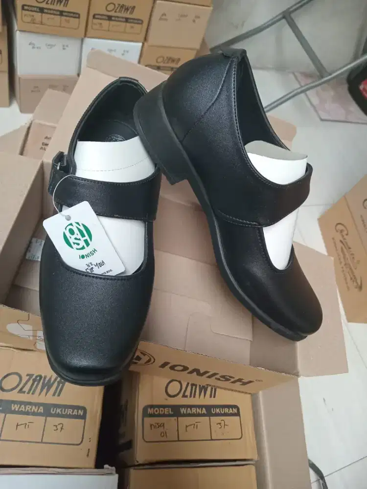 Sepatu paskib wanita Baru Gress size 37,38,39