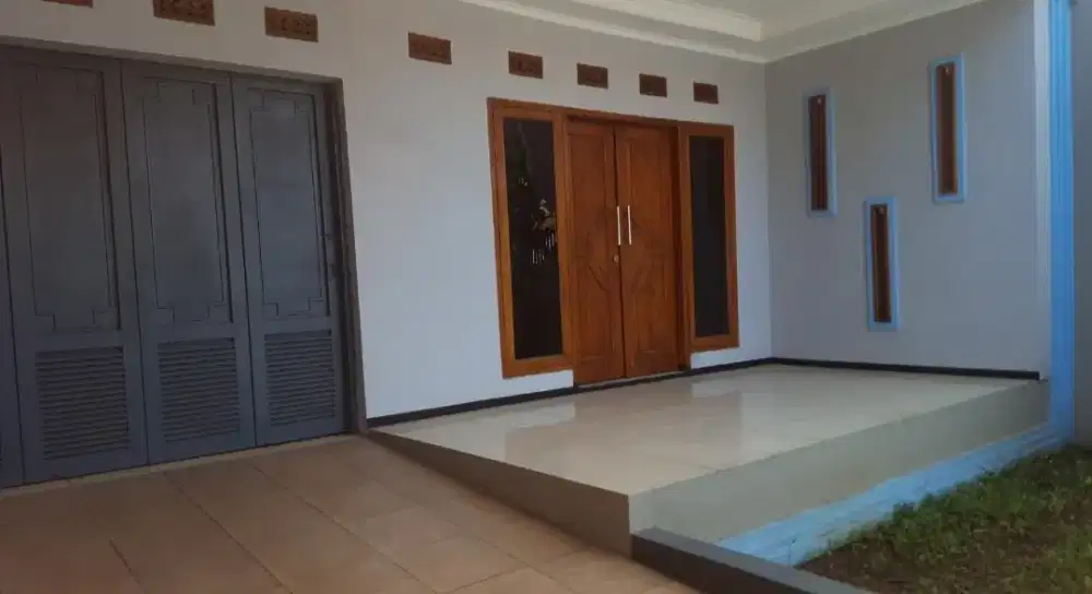 Rumah 1.5 LT siap pakai bisa kantor di pasirluyu BKR Buahbatu Bandung