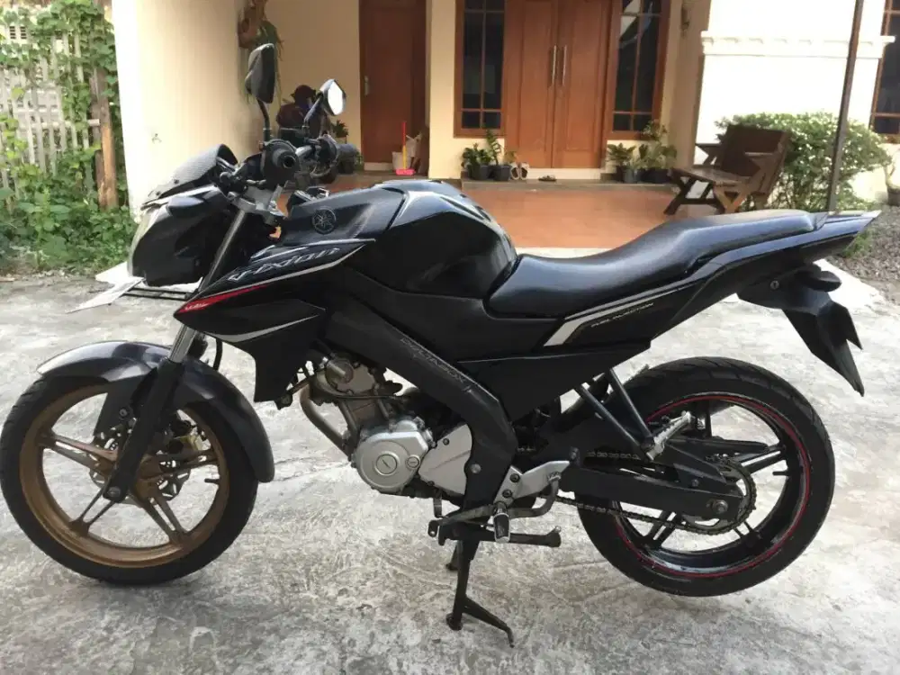 Yamaha Vixion NVL Hitam Mulus