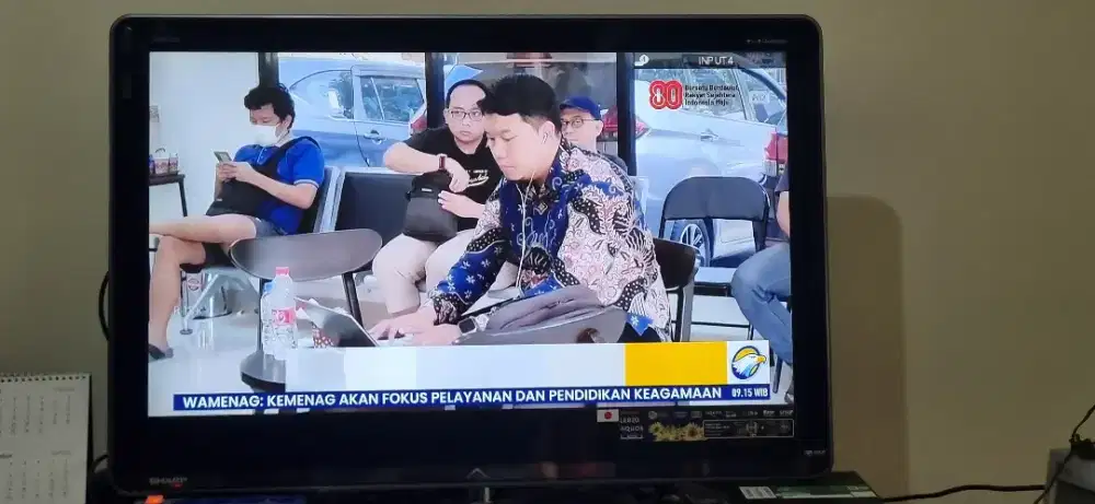 TV SHARP AQUOS- LED 40 INCHI, LC-40LE820M