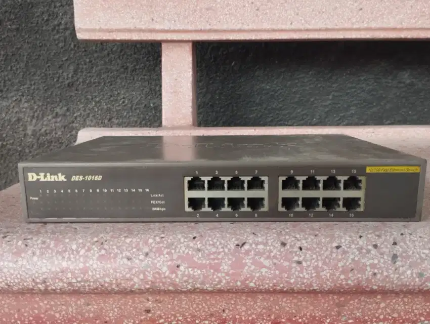 Switch hub 16 port D link