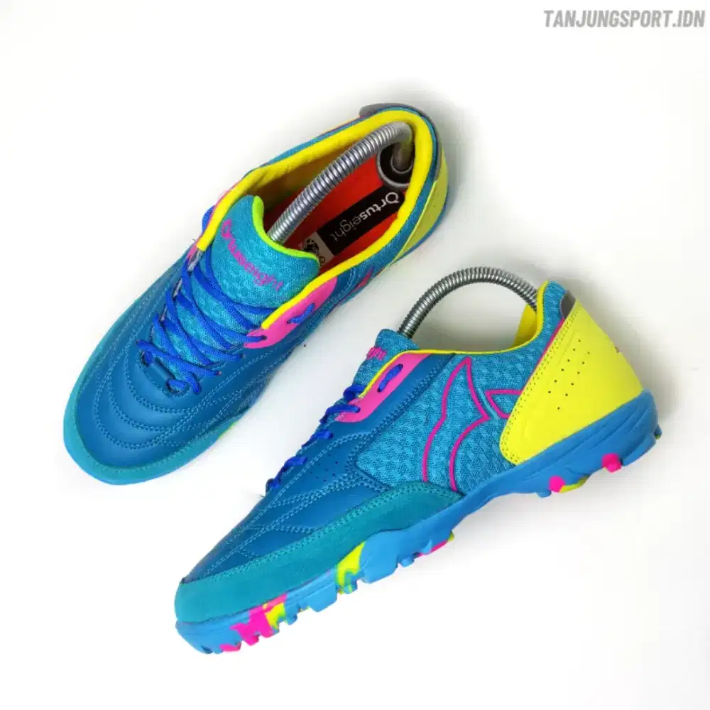 Sepatu futsal ORTUSEIGT JOGOSALA VANQUIS PREMIUM