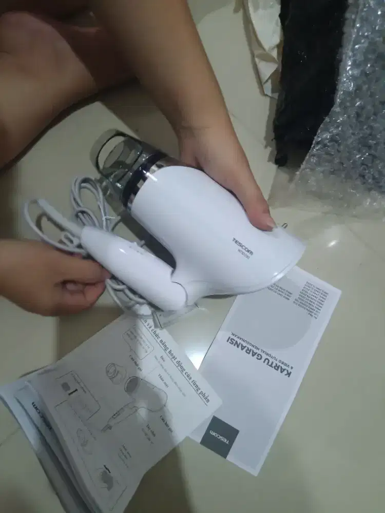 Hair dryer tescom ion