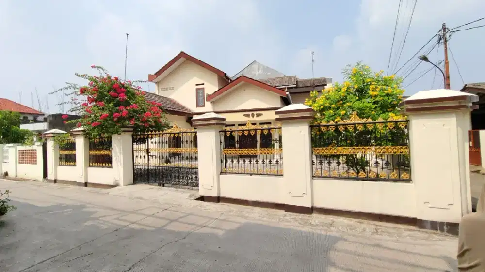 RUMAH HOOK di HARAPAN JAYA, BEKASI UTARA