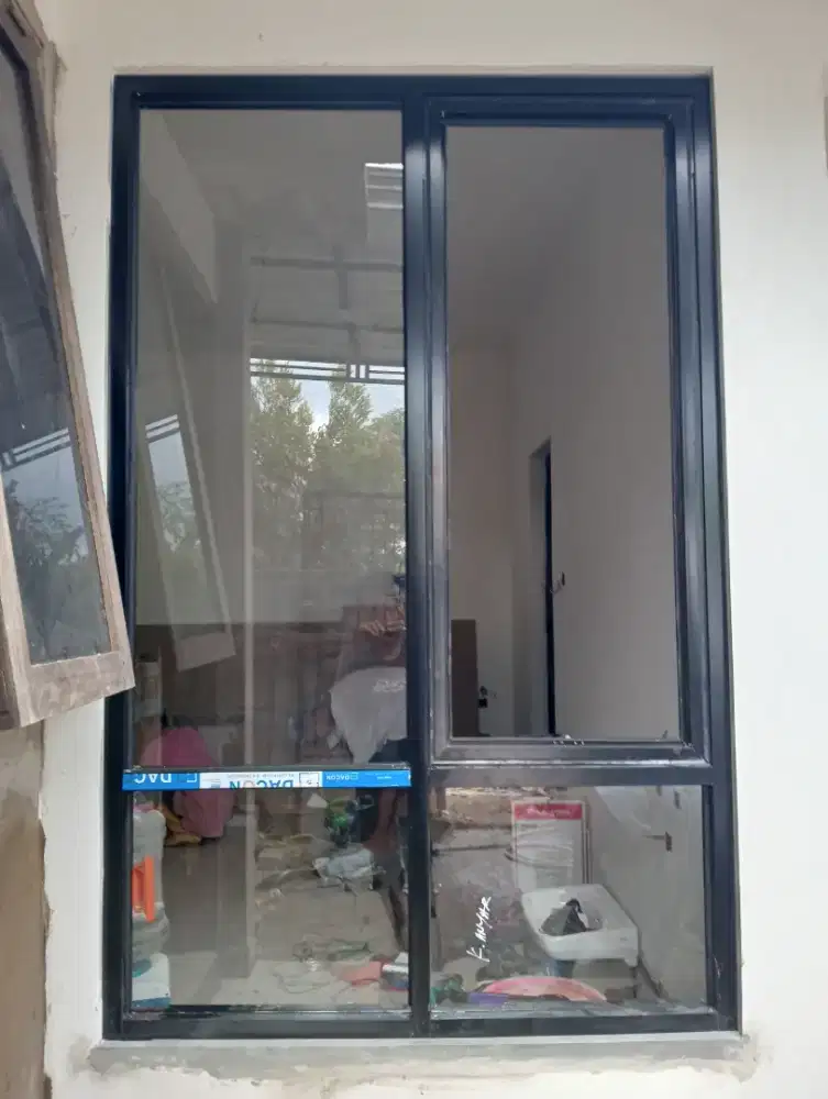 Kusen aluminium Dan kaca