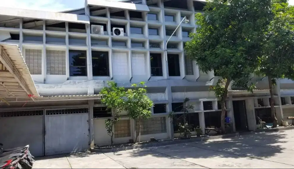 Gudang kenjeran dijual