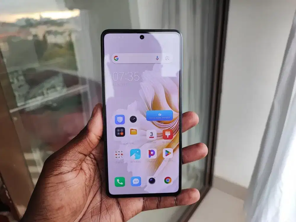 Tecno Camon 20 pro 4g batangan