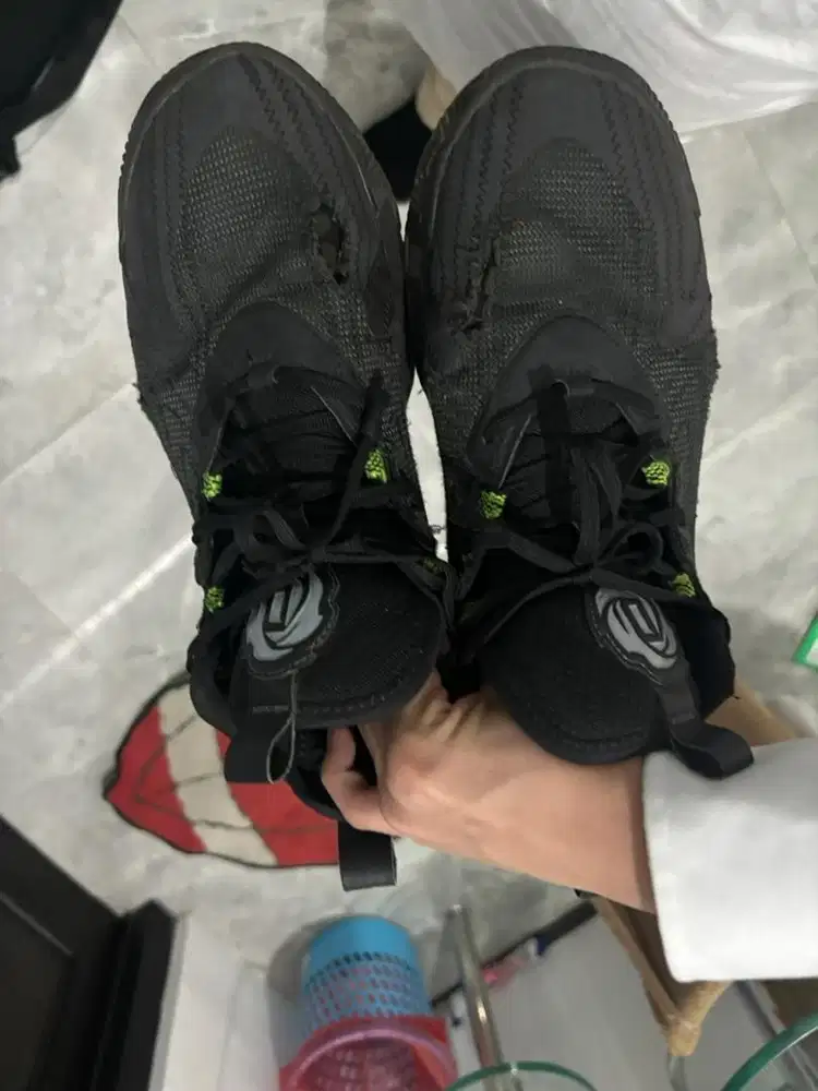 Sepatu adidas D Rose