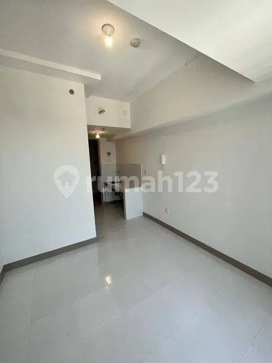 disewakan apartemen studio tokyo riverside unfurnish