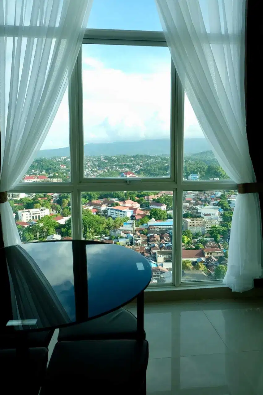 Dijual murah apartemen Lagoon Bahu 2 Bed view kota Manado full furnish