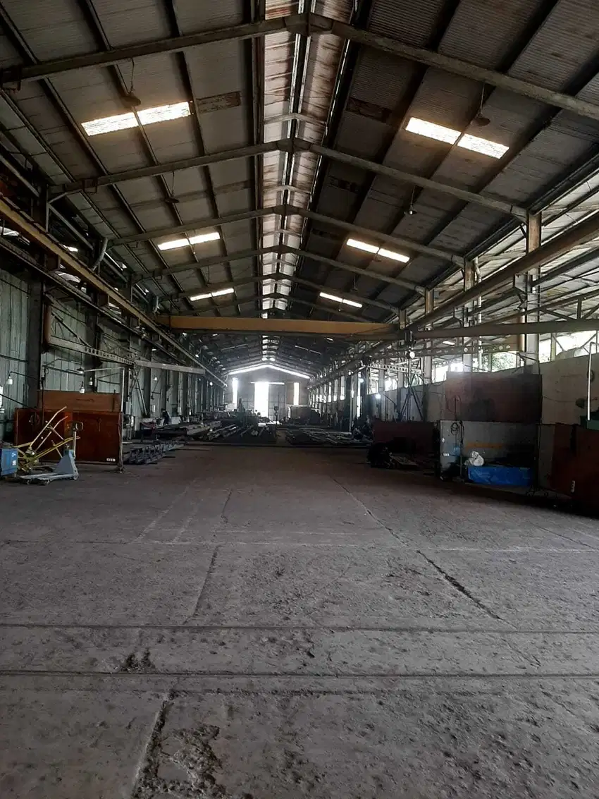 DISEWAKAN GUDANG DAERAH BEKASI DEKAT DENGAN SUMMARECON BEKASI