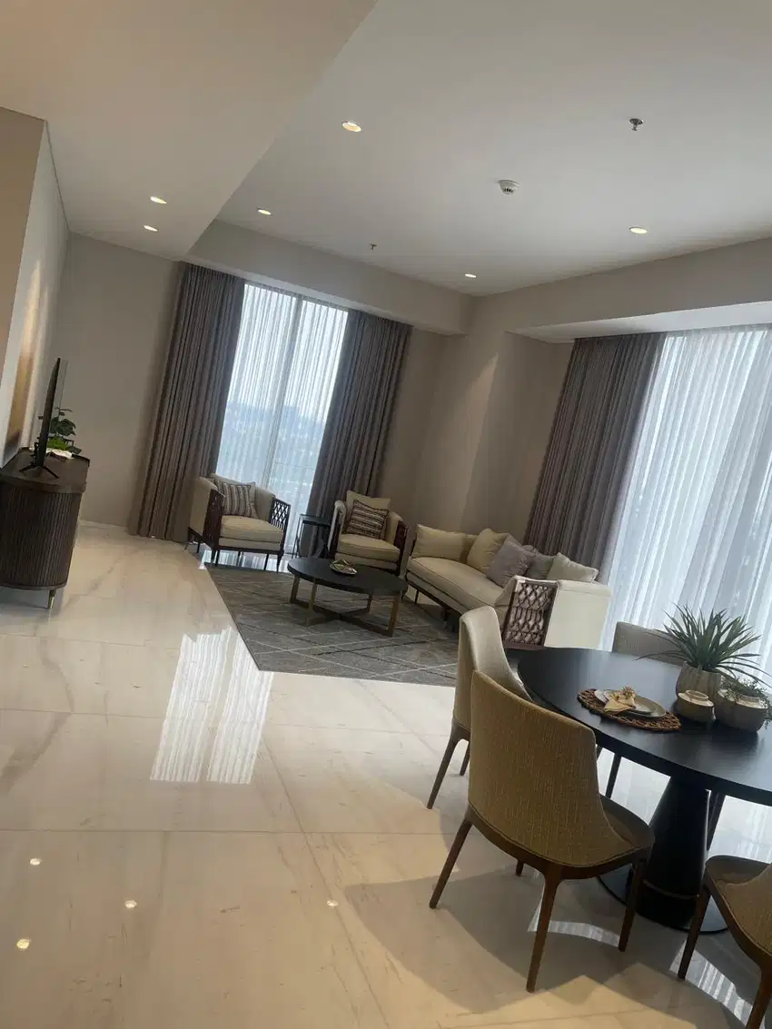 BRAND NEW EXCLUSIVE UNIT WITH PRIVATE LIFT SAUMATA SUITES ALAM SUTERA