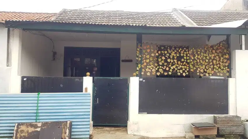 Di jual Rumah di Griyaloka BSD